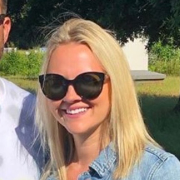 Meet your Posher, Posh - Picture 1 of 1